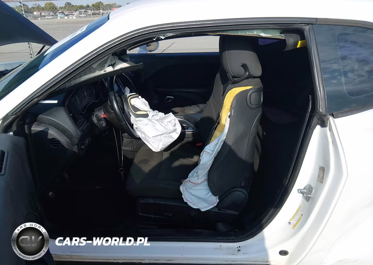 2019 Dodge Challenger Sxt VIN:2C3CDZAG7KH641974 - 18