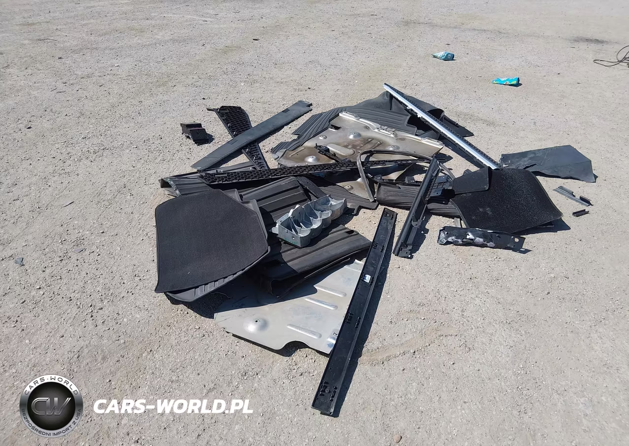 2025 Tesla Cybertruck All-Wheel Drive VIN:7G2CEHED2SA079307 - 12