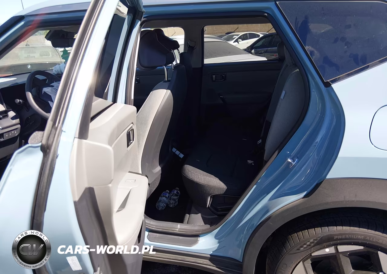 2027 Kia Seltos VIN:KNDEL3D32V7013172 - 8