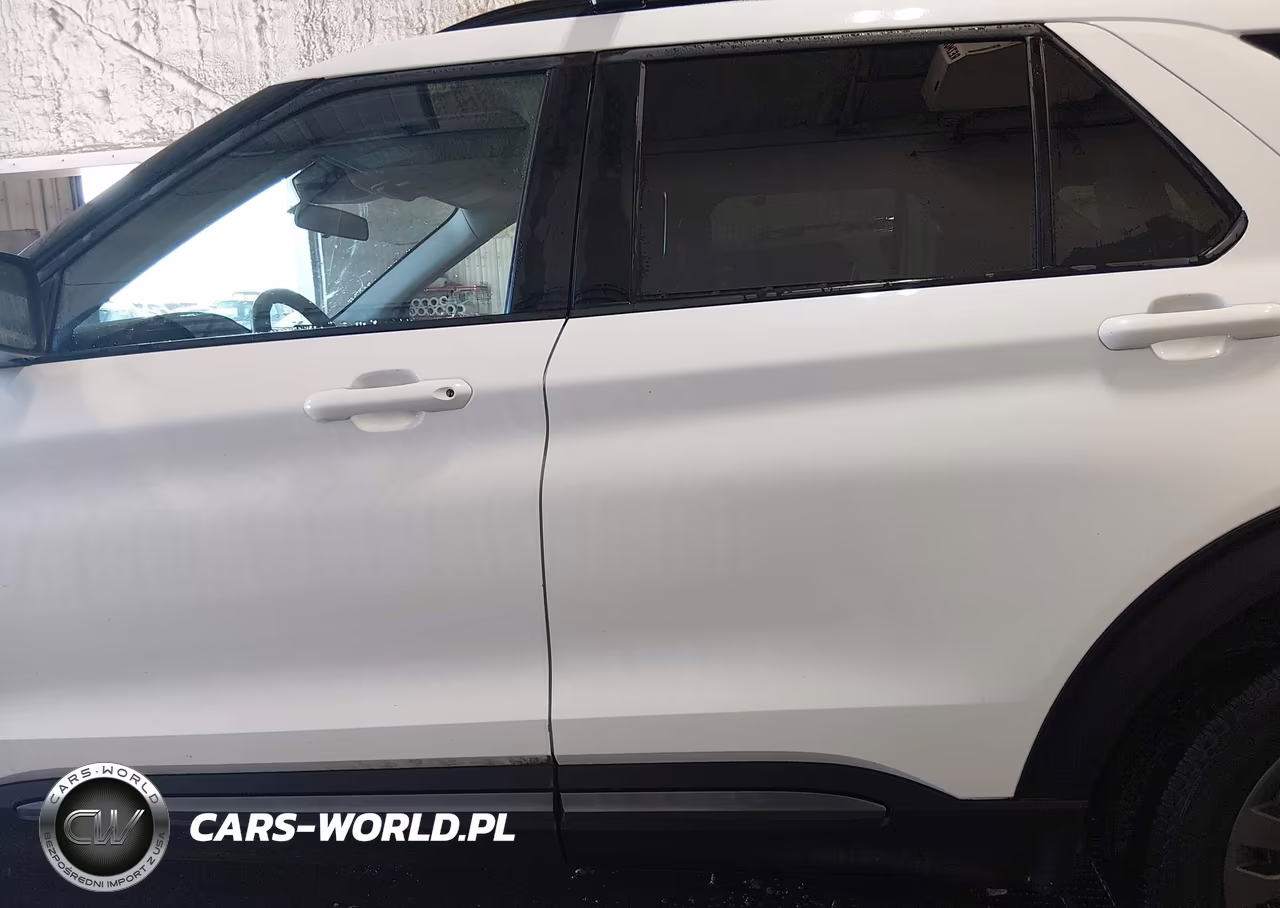 2021 Ford Explorer Xlt VIN:1FMSK8DH1MGA63702 - 14