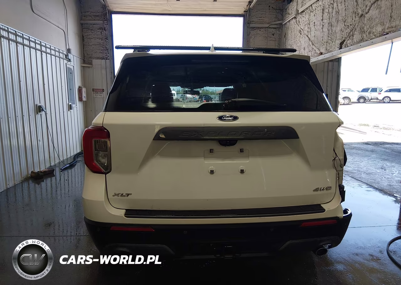 2021 Ford Explorer Xlt VIN:1FMSK8DH1MGA63702 - 16