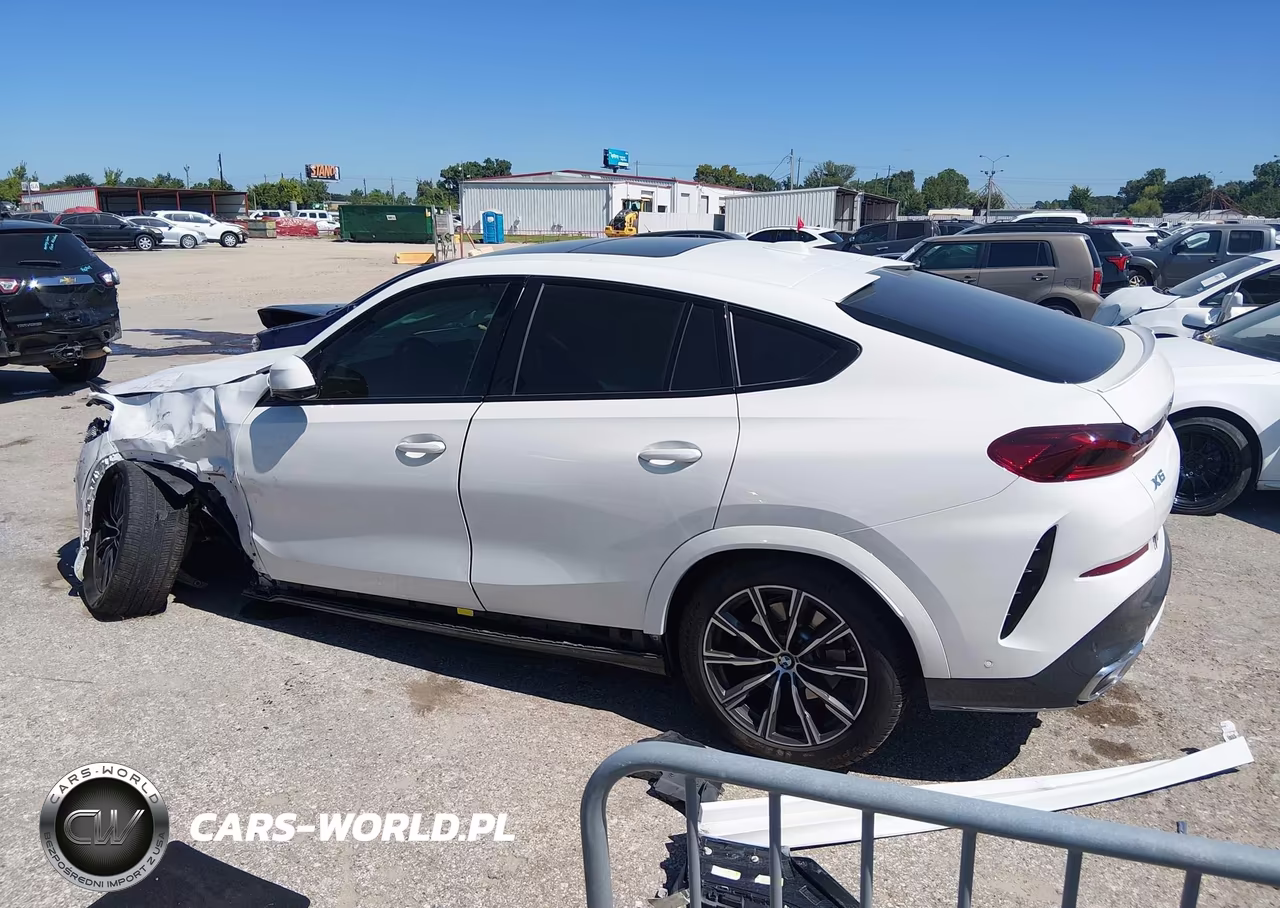 2024 BMW X6 xDrive40I VIN:5UX33EX03R9T50446 - 14