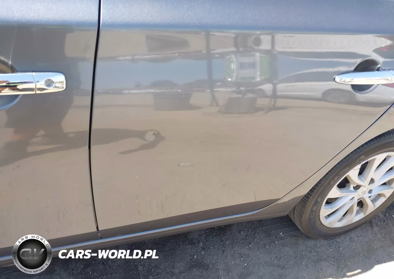 2019 Nissan Sentra Sv VIN:3N1AB7AP1KY409686 - 17