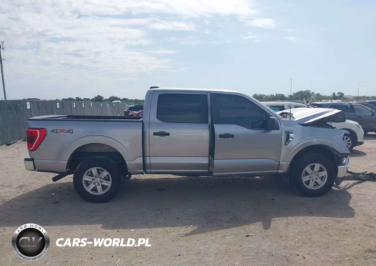 2023 Ford F-150 Xlt VIN:1FTFW1E83PFC06417 - 13
