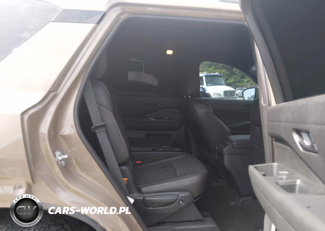 2024 Nissan Pathfinder Rock Creek 4Wd VIN:5N1DR3BD9RC230460 - 8
