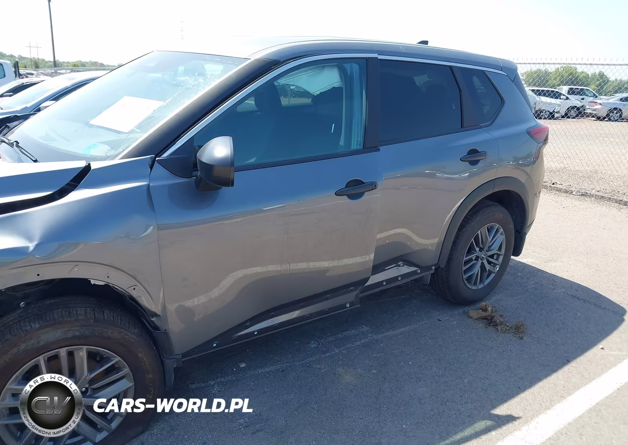 2026 Nissan Rogue S VIN:5N1BT3AA0TC699752 - 18