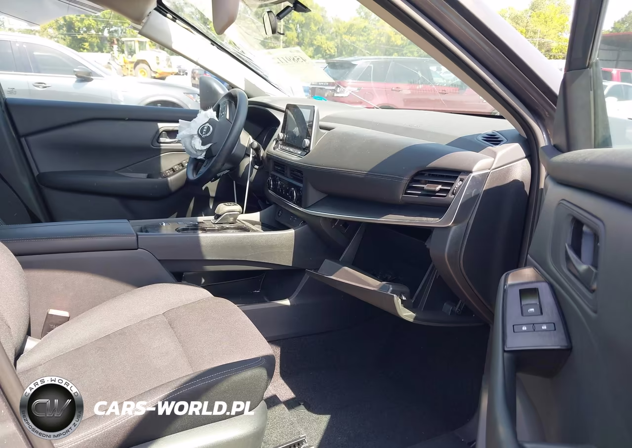 2026 Nissan Rogue S VIN:5N1BT3AA0TC699752 - 5