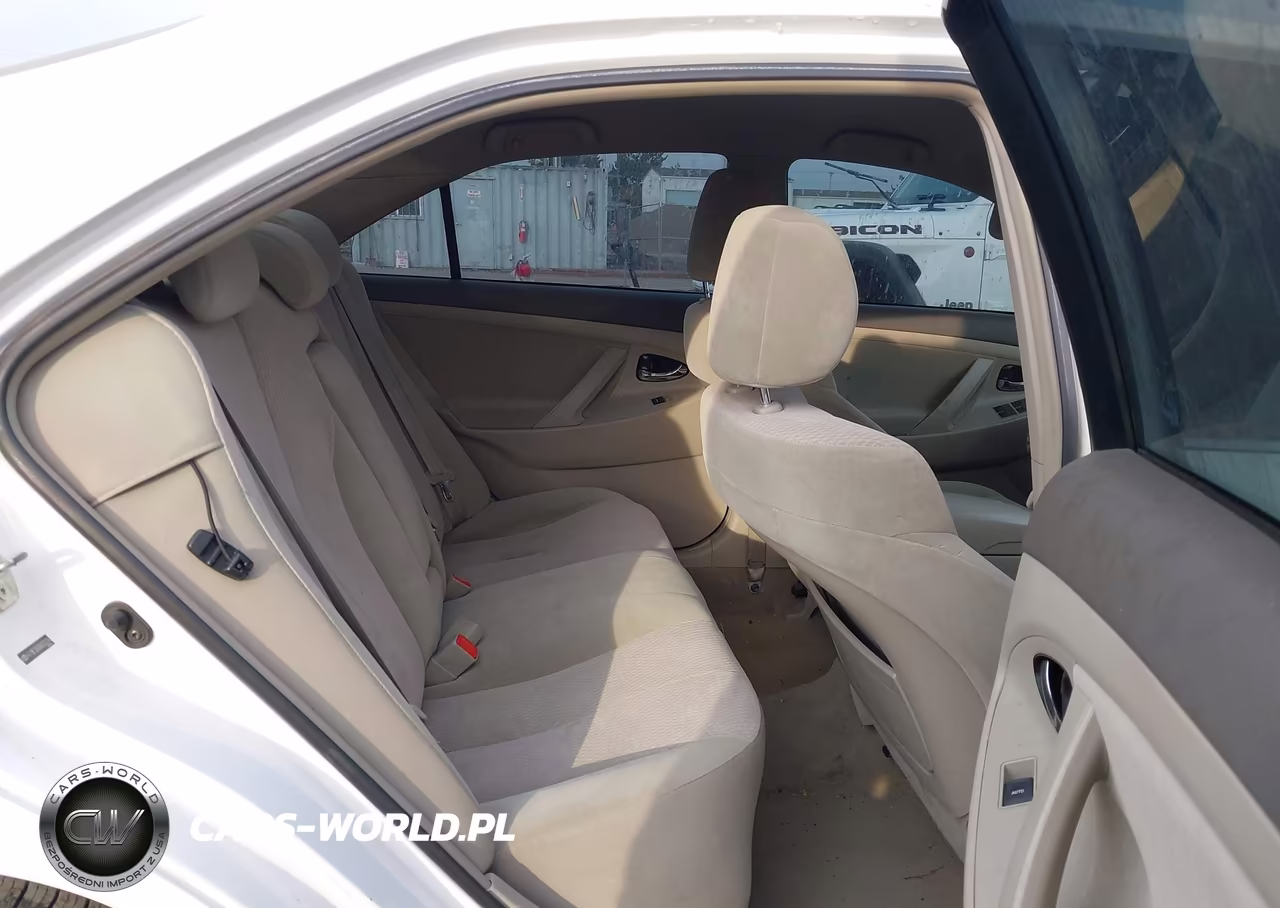 2010 Toyota Camry Le VIN:4T1BF3EK8AU523274 - 8