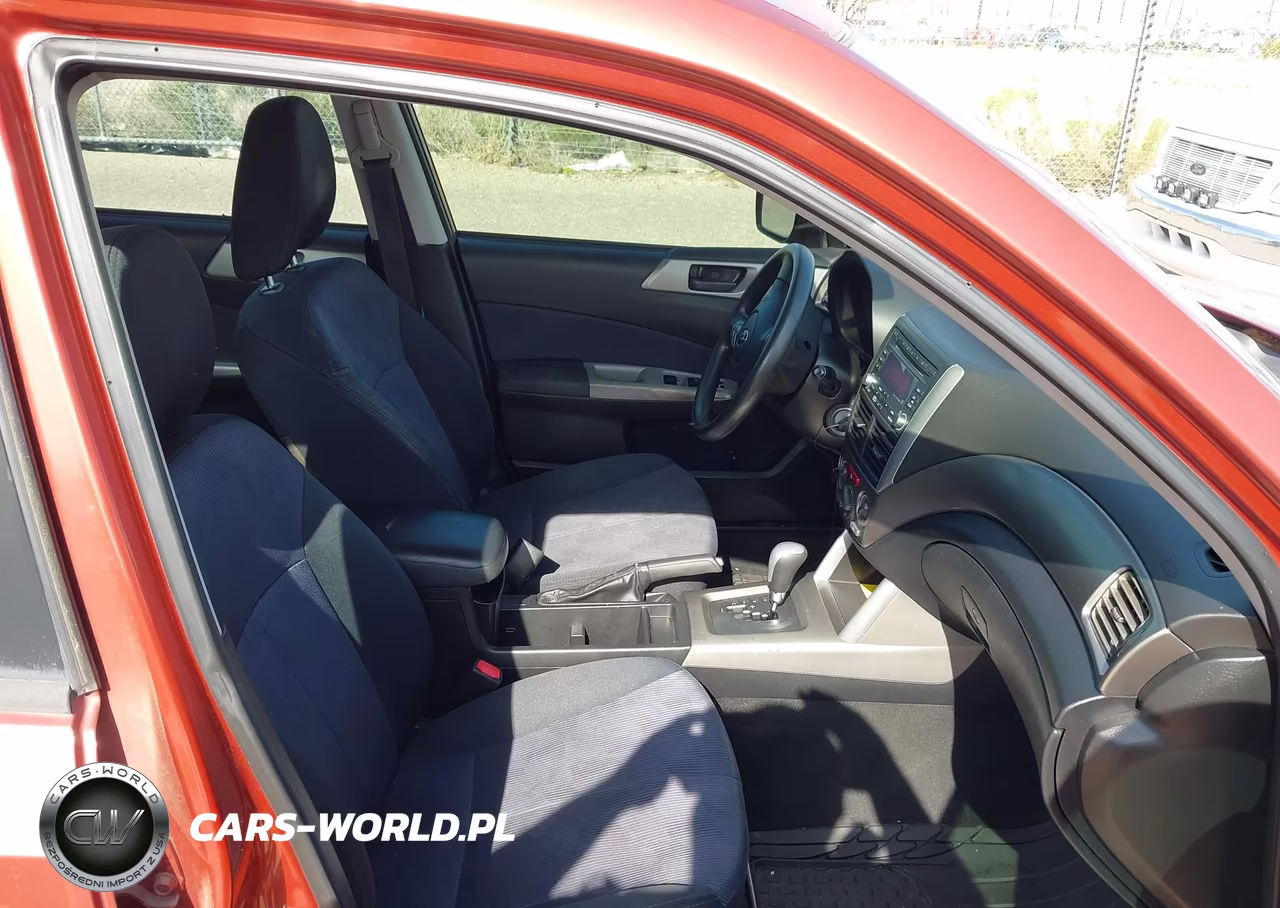 2010 Subaru Forester 2.5X VIN:JF2SH6BC2AH770121 - 5