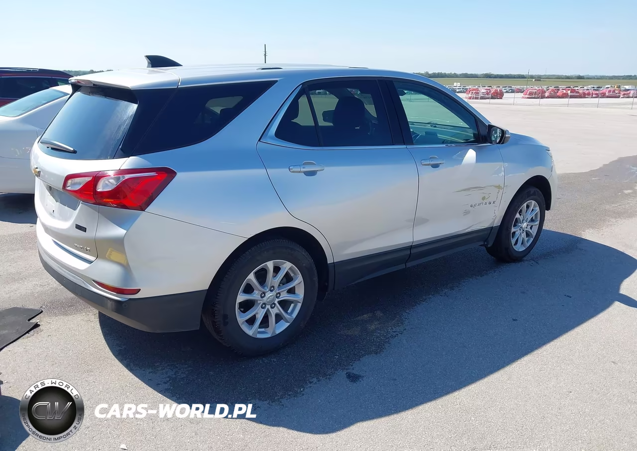 2019 Chevrolet Equinox Lt VIN:3GNAXUEV8KS679045 - 4