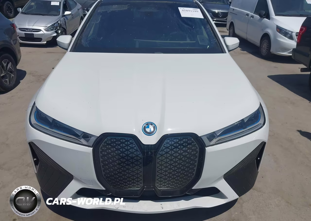 2023 BMW Ix xDrive50 VIN:WB523CF01PCM98271 - 12