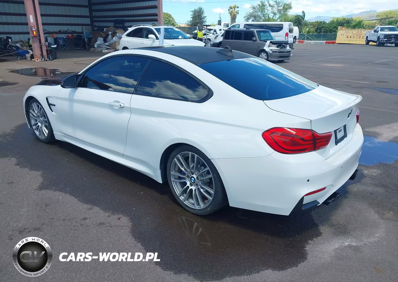 2015 BMW M4 VIN:WBS3R9C50FK331794 - 3