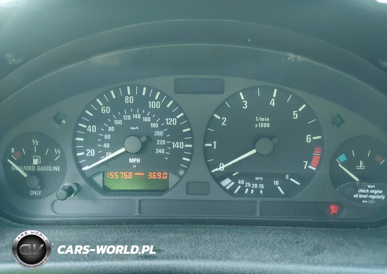 1999 BMW 323Ic VIN:WBABJ8339XEM26497 - 7