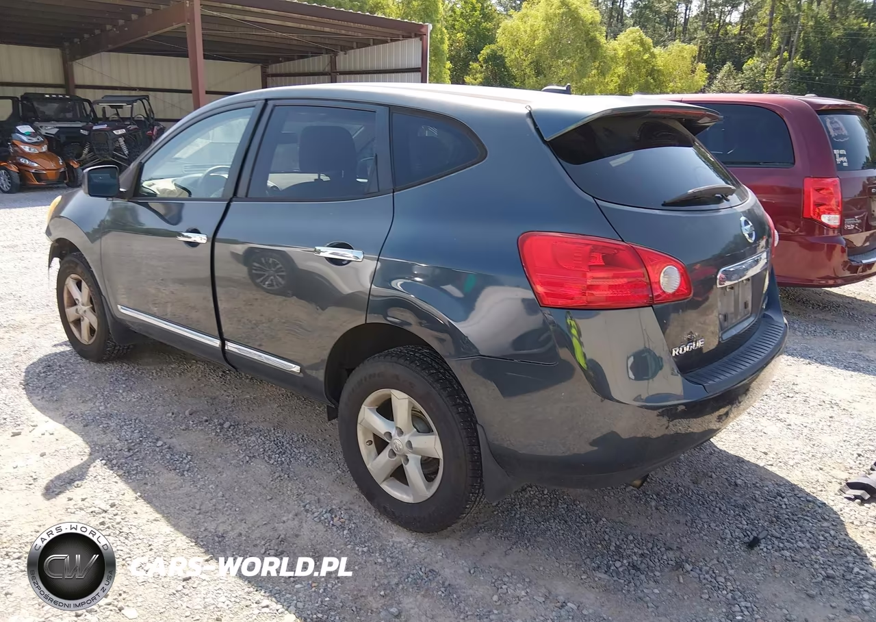 2013 Nissan Rogue S VIN:JN8AS5MT5DW538085 - 3