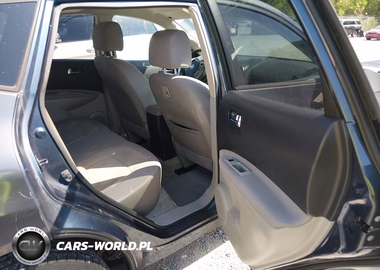 2013 Nissan Rogue S VIN:JN8AS5MT5DW538085 - 8