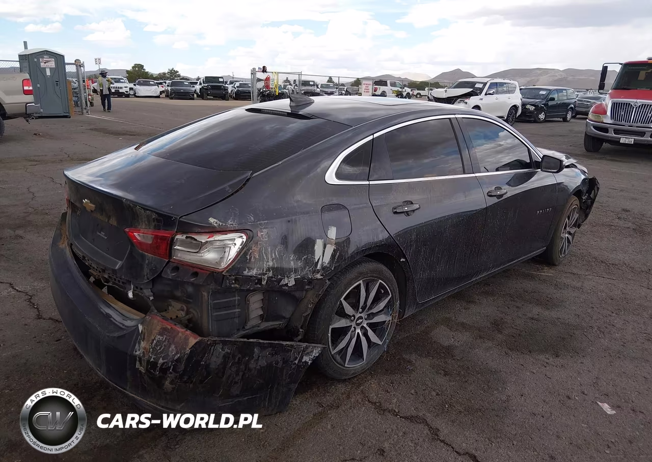 2017 Chevrolet Malibu 1Lt VIN:1G1ZE5ST1HF181737 - 4
