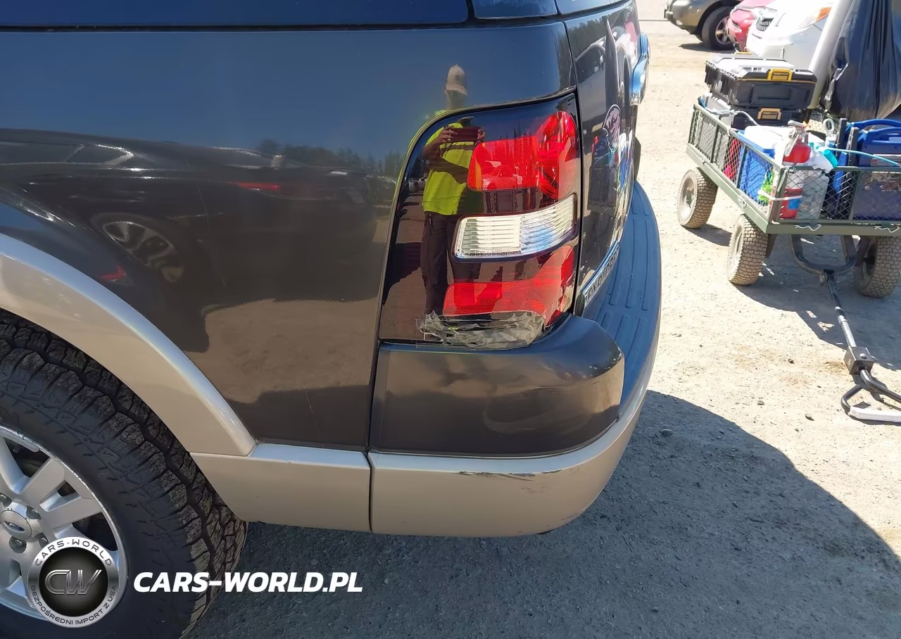 2007 Ford Explorer Eddie Bauer VIN:1FMEU74E07UB00834 - 12