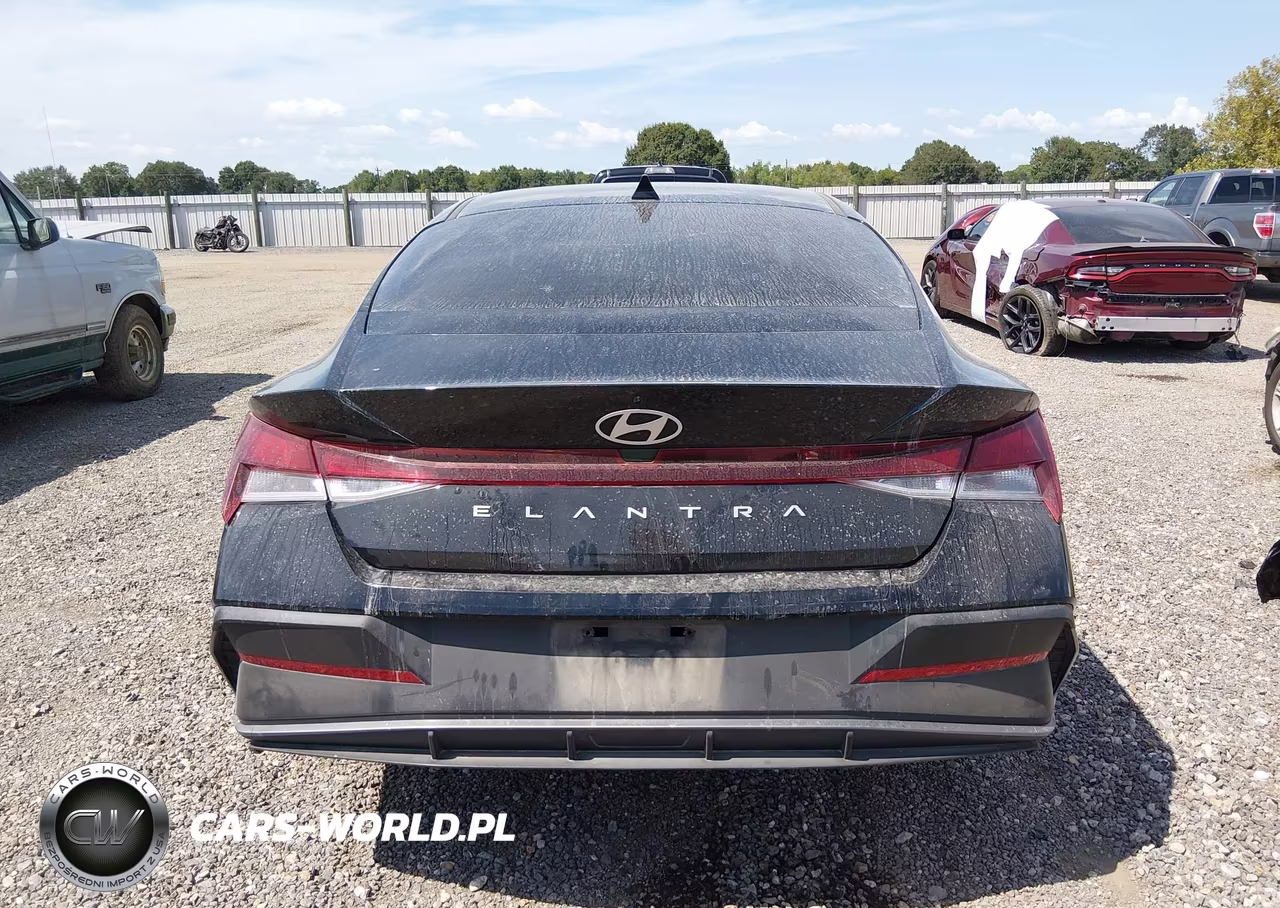 2024 Hyundai Elantra Se VIN:KMHLL4DG2RU743263 - 16