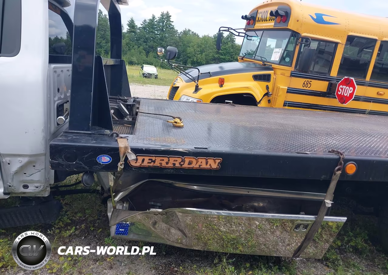 2024 Ford F-600 Chassis Xlt VIN:1FDFF6LN0RDA01783 - 19