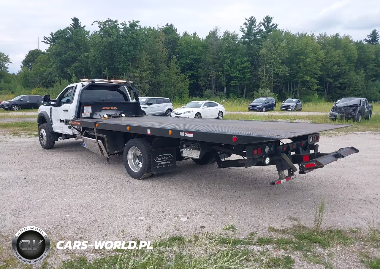 2024 Ford F-600 Chassis Xlt VIN:1FDFF6LN0RDA01783 - 3
