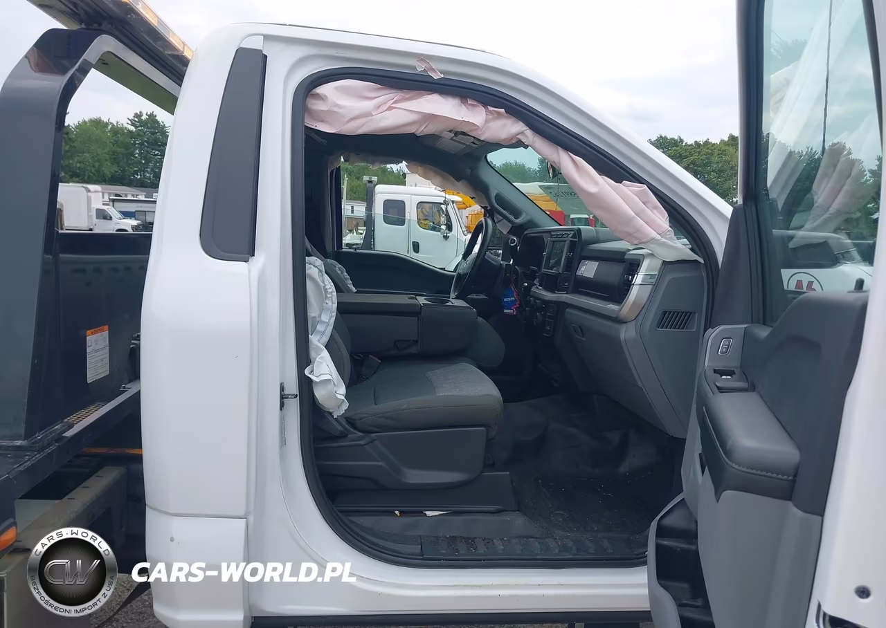 2024 Ford F-600 Chassis Xlt VIN:1FDFF6LN0RDA01783 - 7