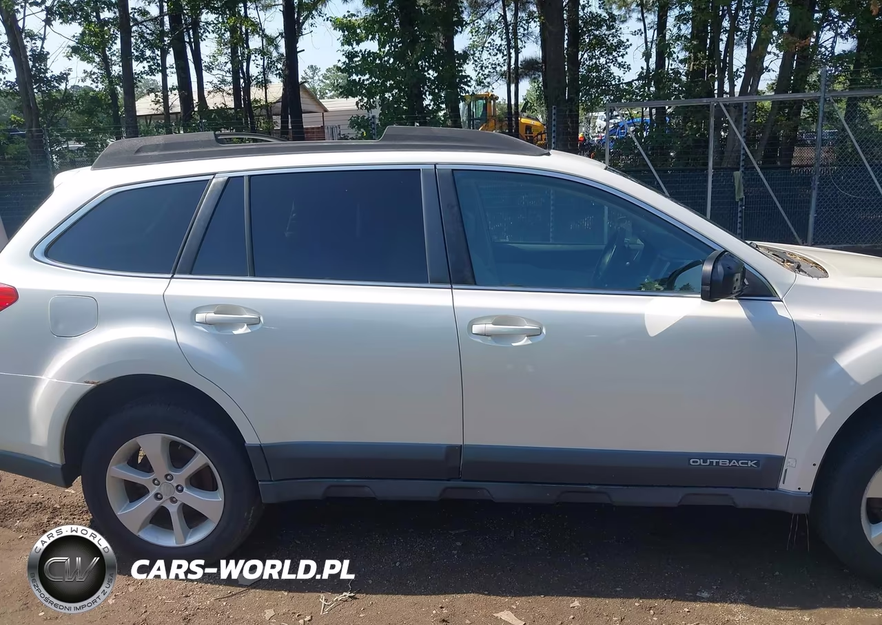 2014 Subaru Outback 2.5I Limited VIN:4S4BRBMC4E3217633 - 13