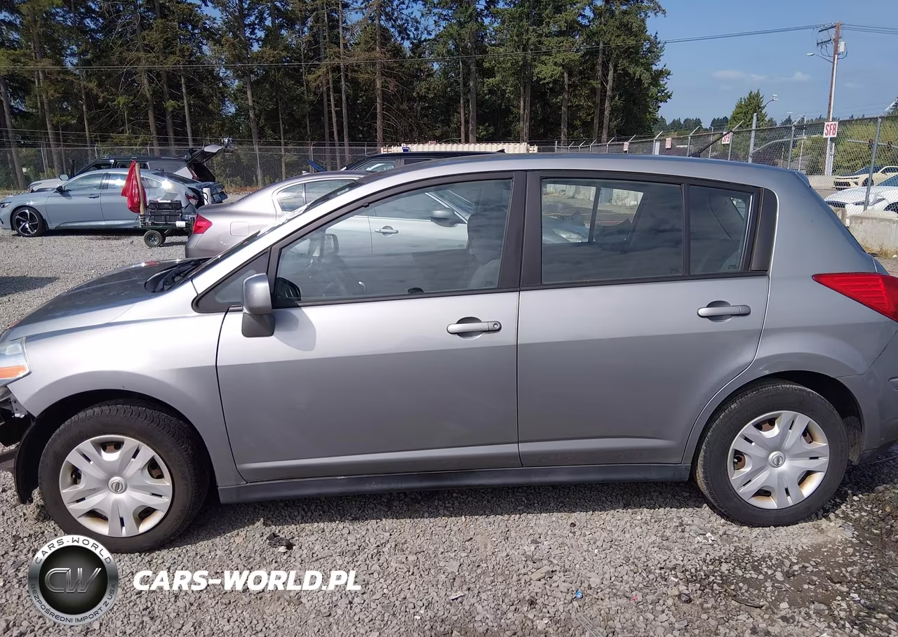 2011 Nissan Versa 1.8S VIN:3N1BC1CP1BL407140 - 15