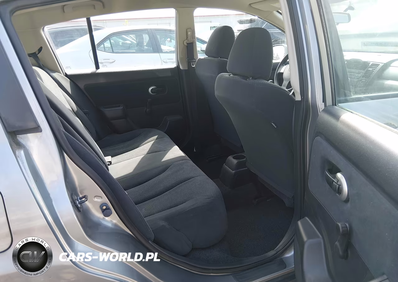 2011 Nissan Versa 1.8S VIN:3N1BC1CP1BL407140 - 19