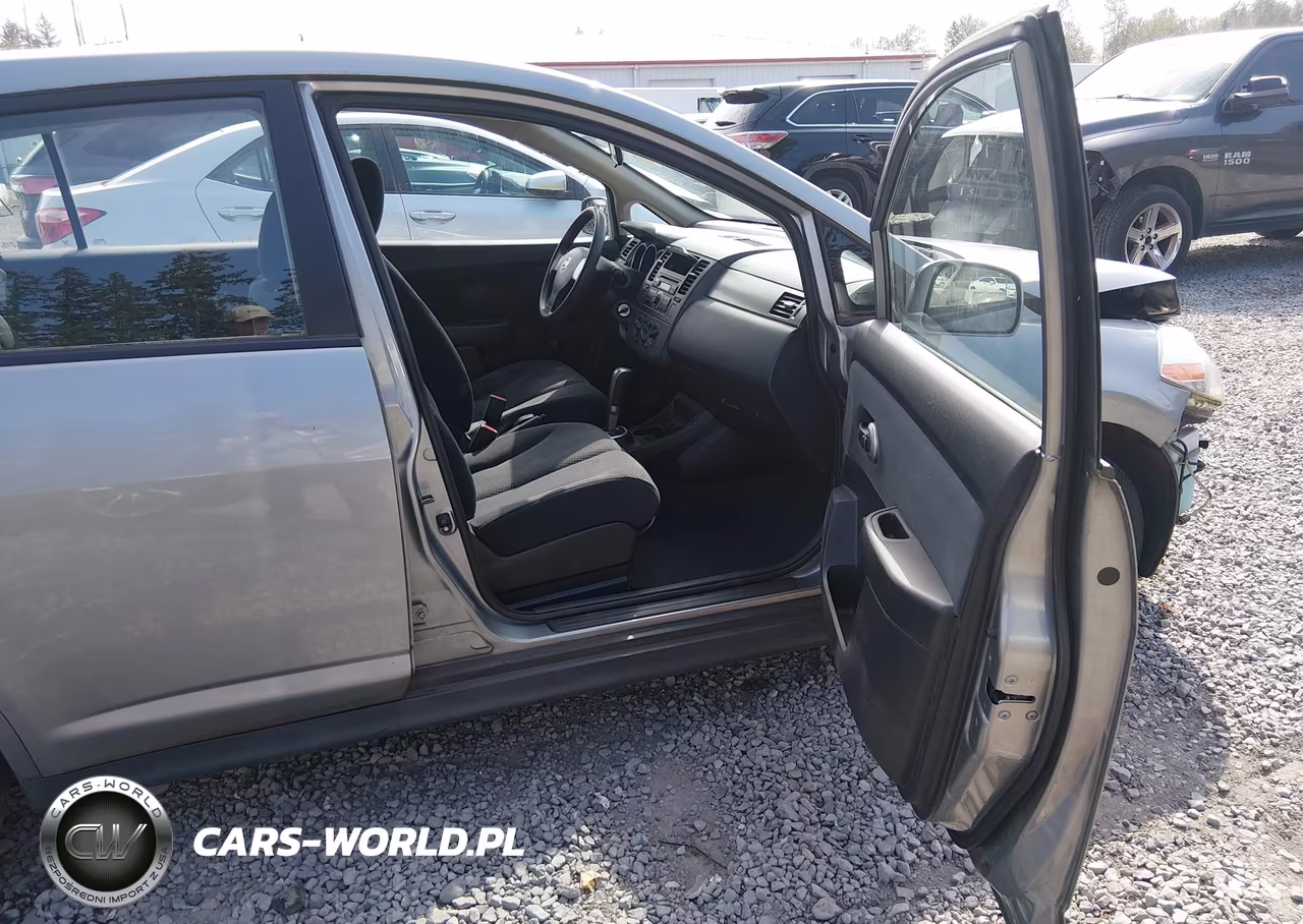2011 Nissan Versa 1.8S VIN:3N1BC1CP1BL407140 - 5