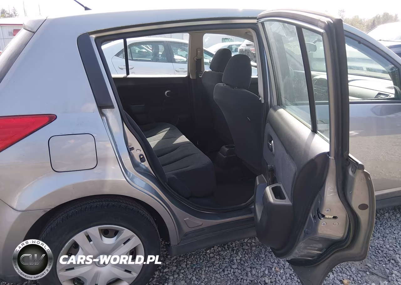 2011 Nissan Versa 1.8S VIN:3N1BC1CP1BL407140 - 8
