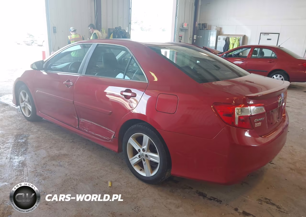 2013 Toyota Camry Se VIN:4T1BF1FK9DU697085 - 3