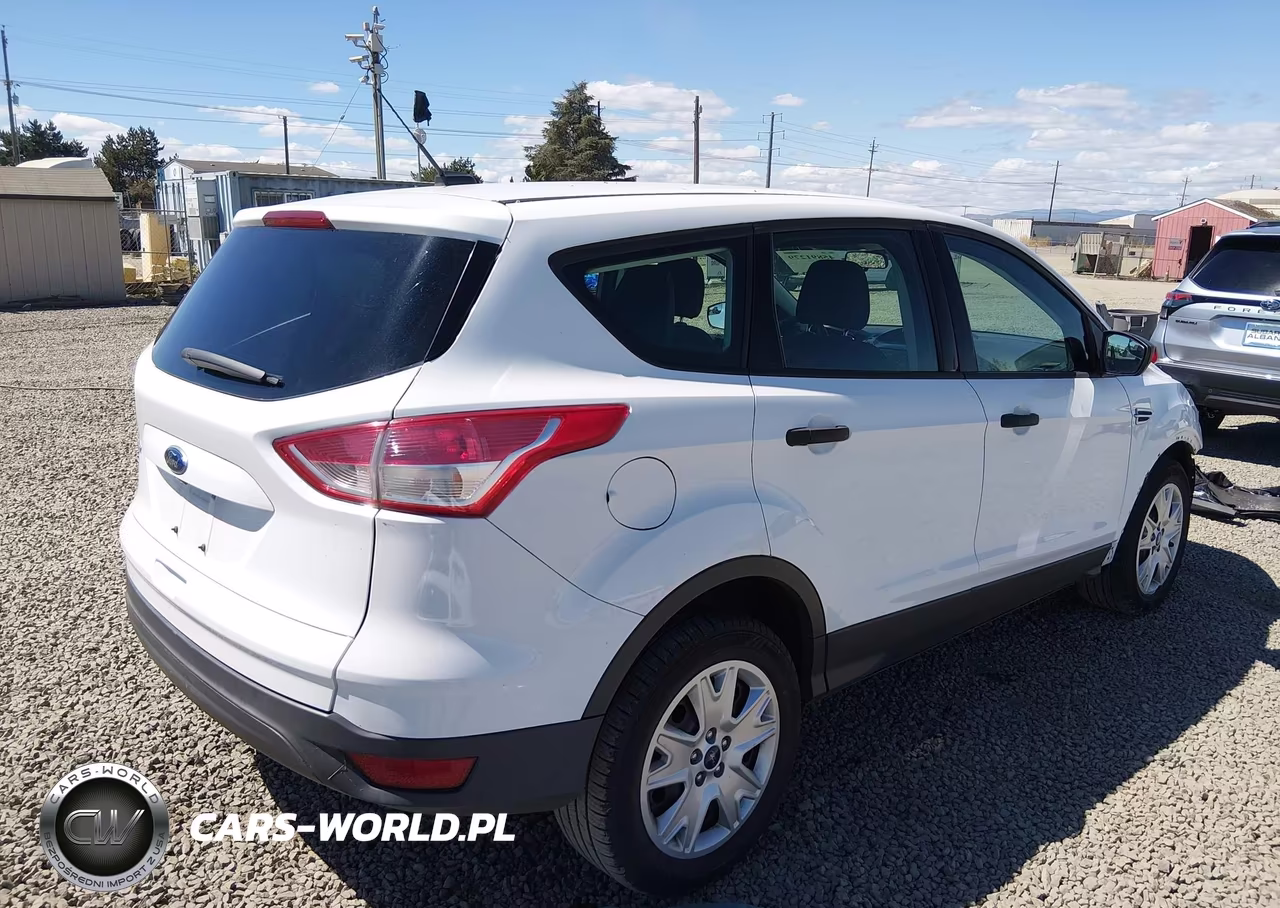 2015 Ford Escape S VIN:1FMCU0F75FUC80596 - 4