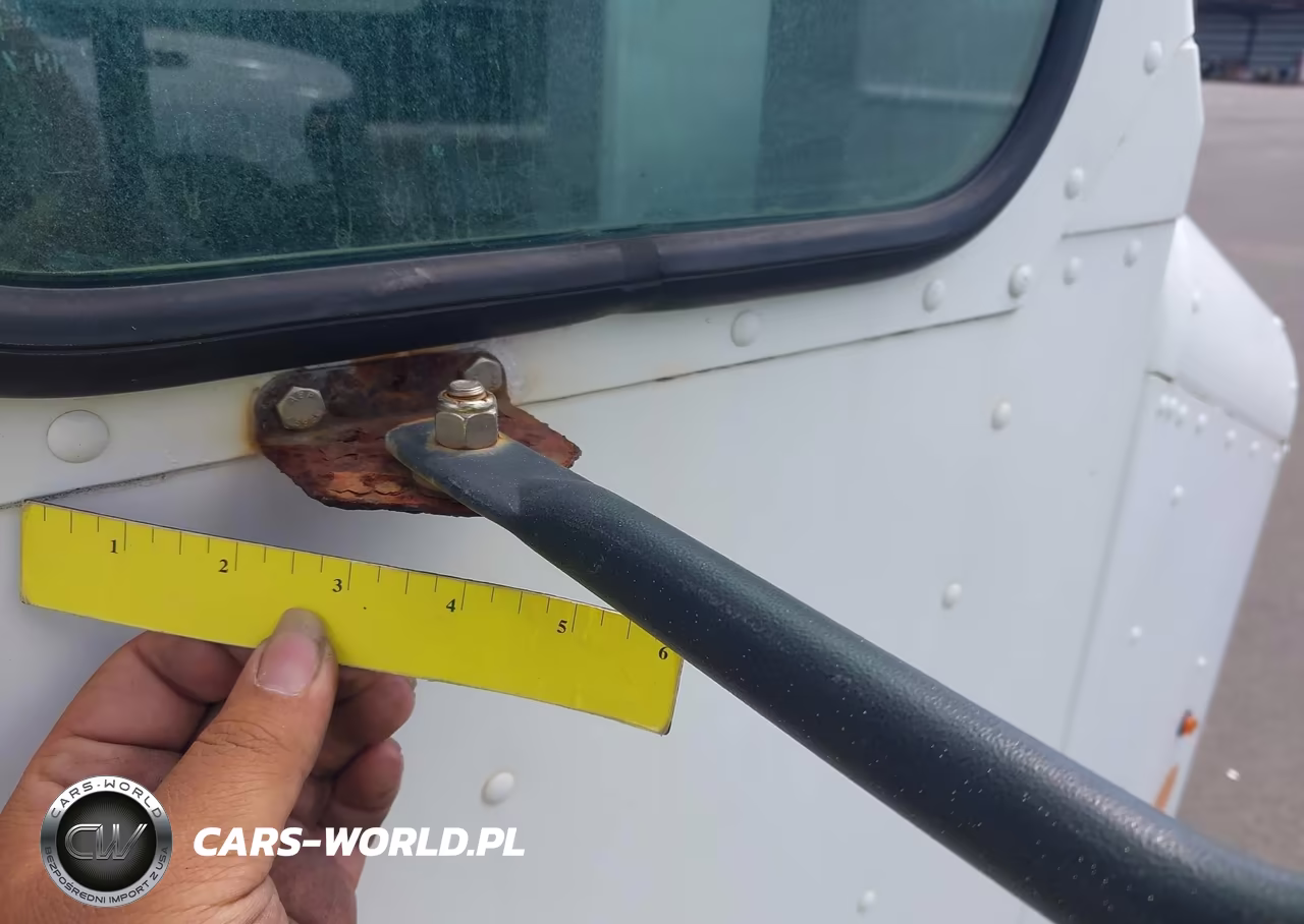 2014 Ford E-350 Stripped VIN:1FC3E3KL4EDB11013 - 12