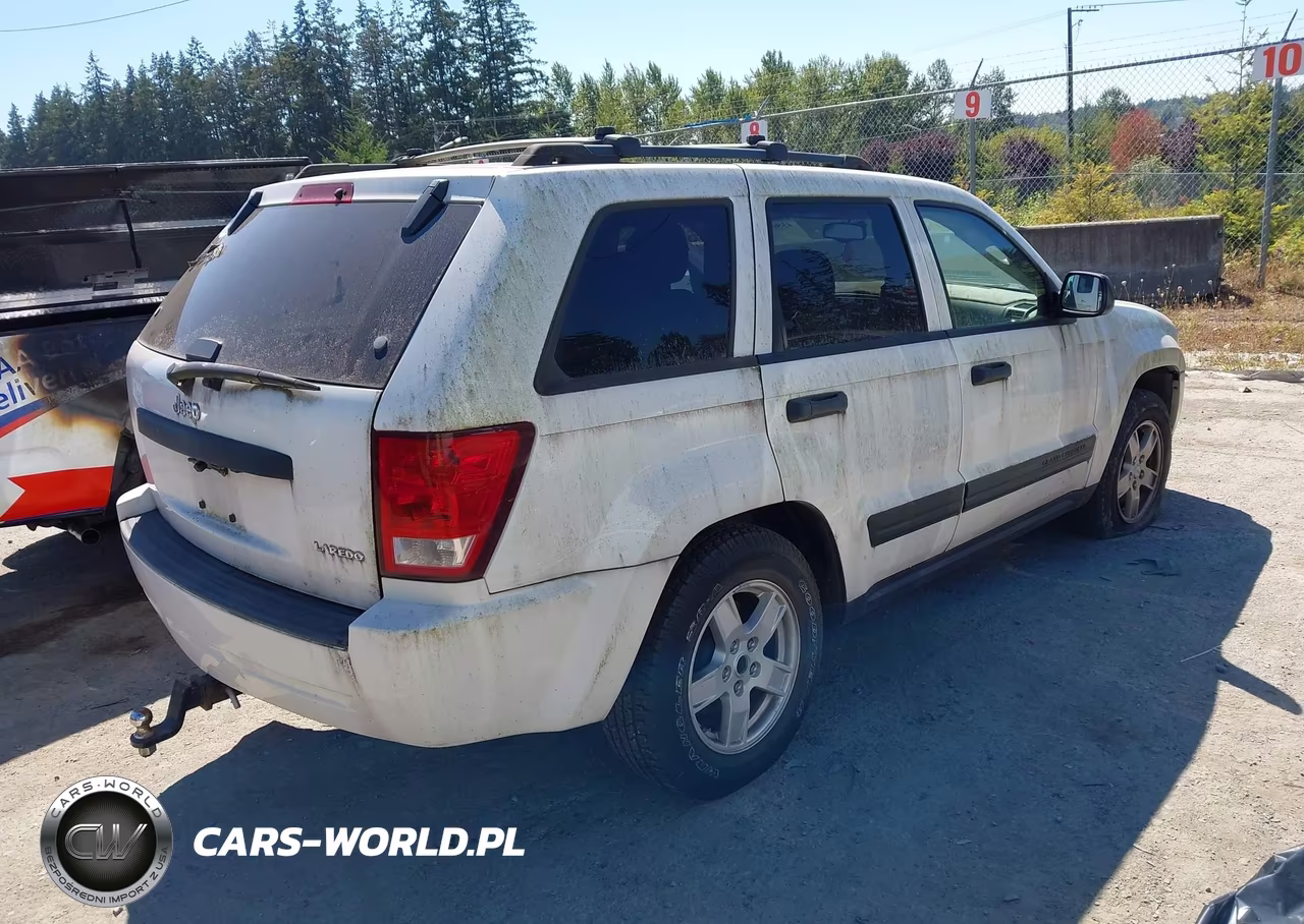 2005 Jeep Grand Cherokee Laredo VIN:1J4GS48K15C541855 - 4