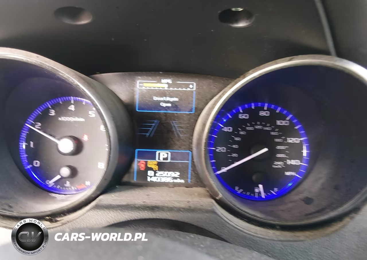 2018 Subaru Outback 2.5I Premium VIN:4S4BSAFC3J3242576 - 7