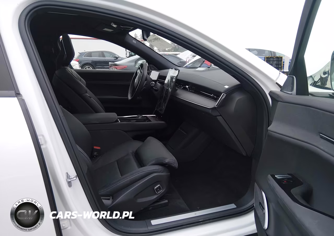 2025 Polestar 3 Long Range Dual Motor-Long Range Dual Motor Launch Edition VIN:7SYEA3YB7SG030898 - 20