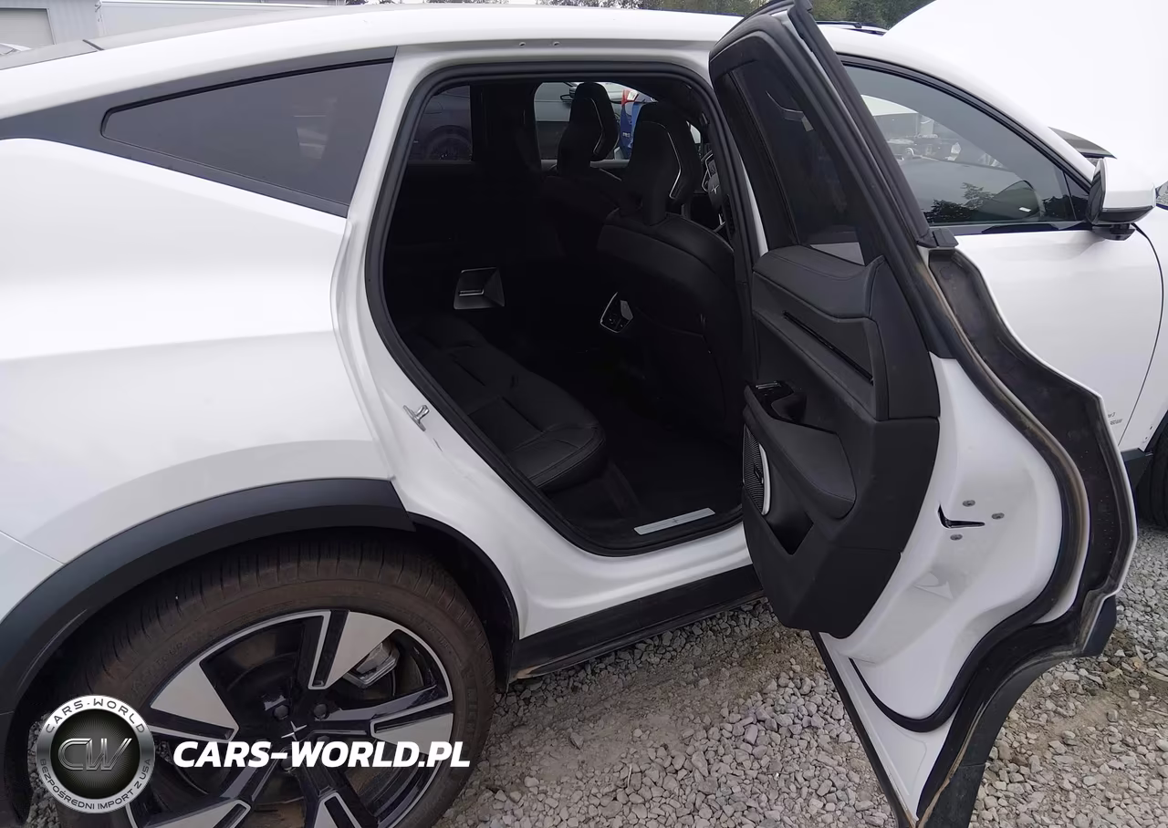 2025 Polestar 3 Long Range Dual Motor-Long Range Dual Motor Launch Edition VIN:7SYEA3YB7SG030898 - 8
