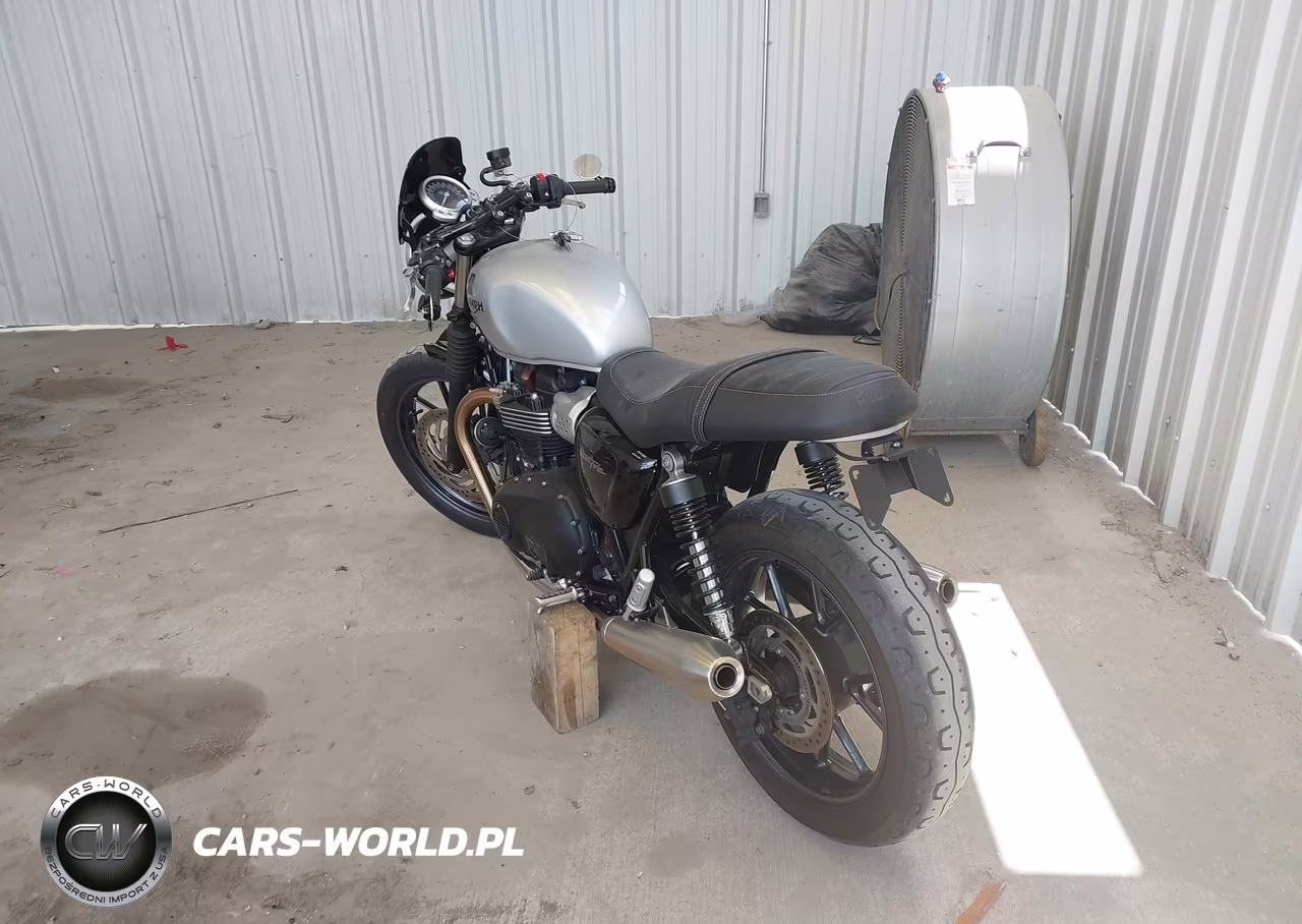 2018 Triumph Motorcycle Street Twin VIN:SMTD31GNXJT848761 - 3