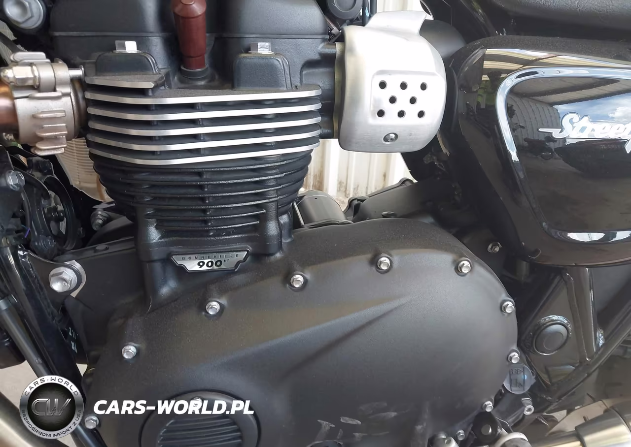 2018 Triumph Motorcycle Street Twin VIN:SMTD31GNXJT848761 - 9