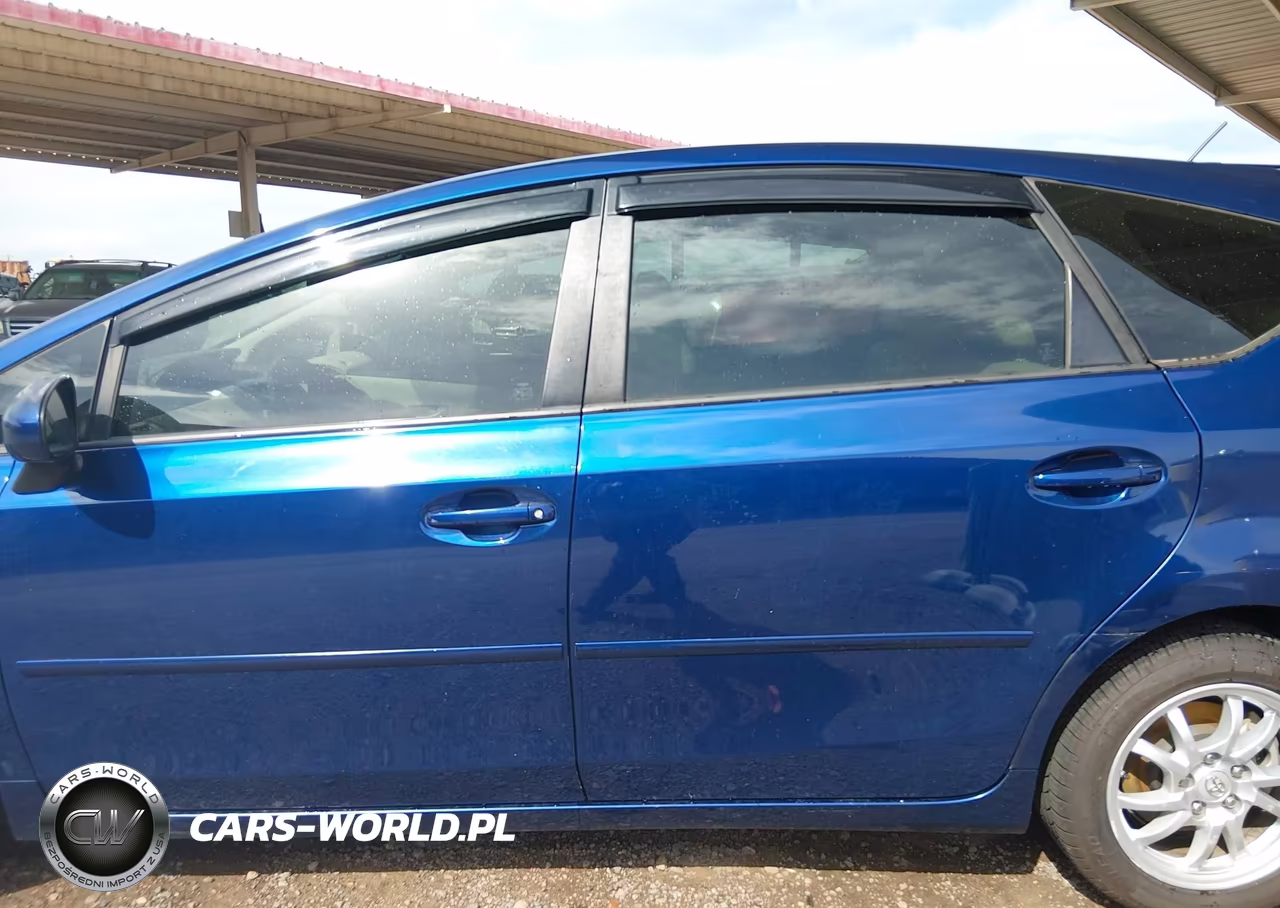 2012 Toyota Prius V Two VIN:JTDZN3EU9C3159771 - 14