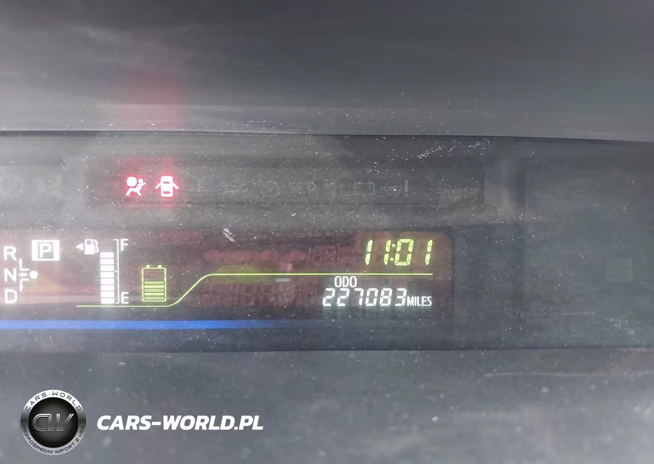 2012 Toyota Prius V Two VIN:JTDZN3EU9C3159771 - 15