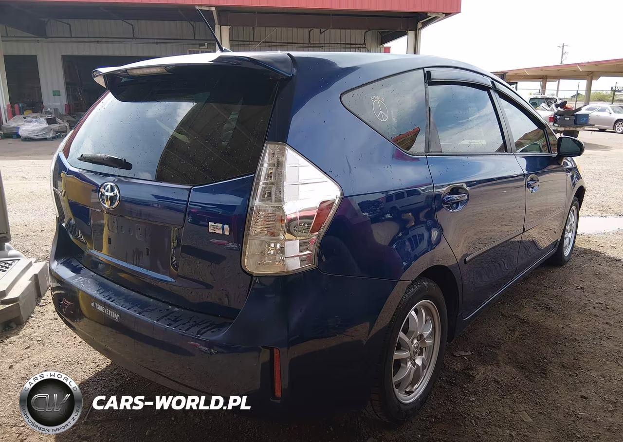 2012 Toyota Prius V Two VIN:JTDZN3EU9C3159771 - 4