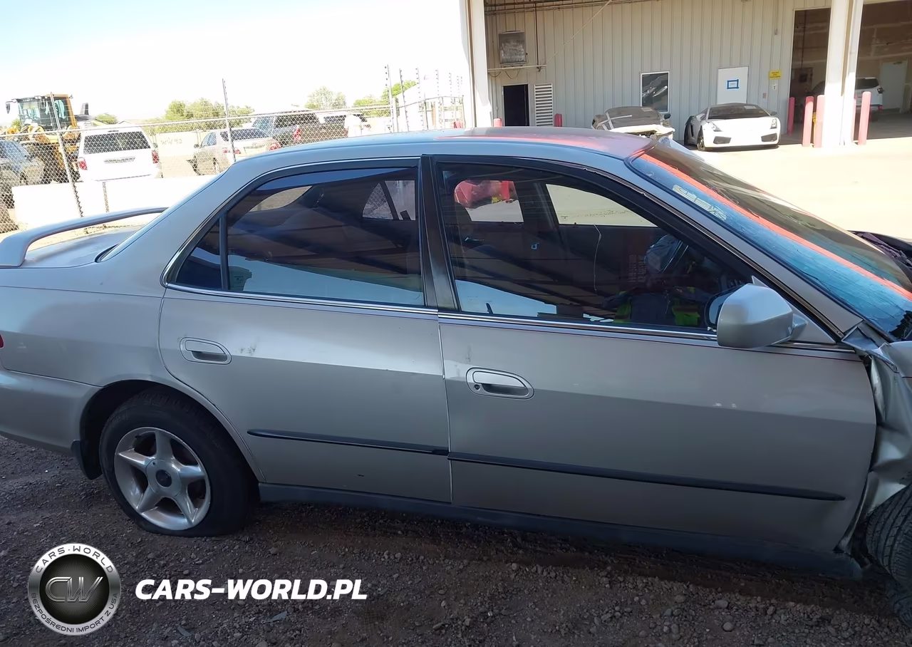 1999 Honda Accord Lx VIN:1HGCG5644XA157715 - 14