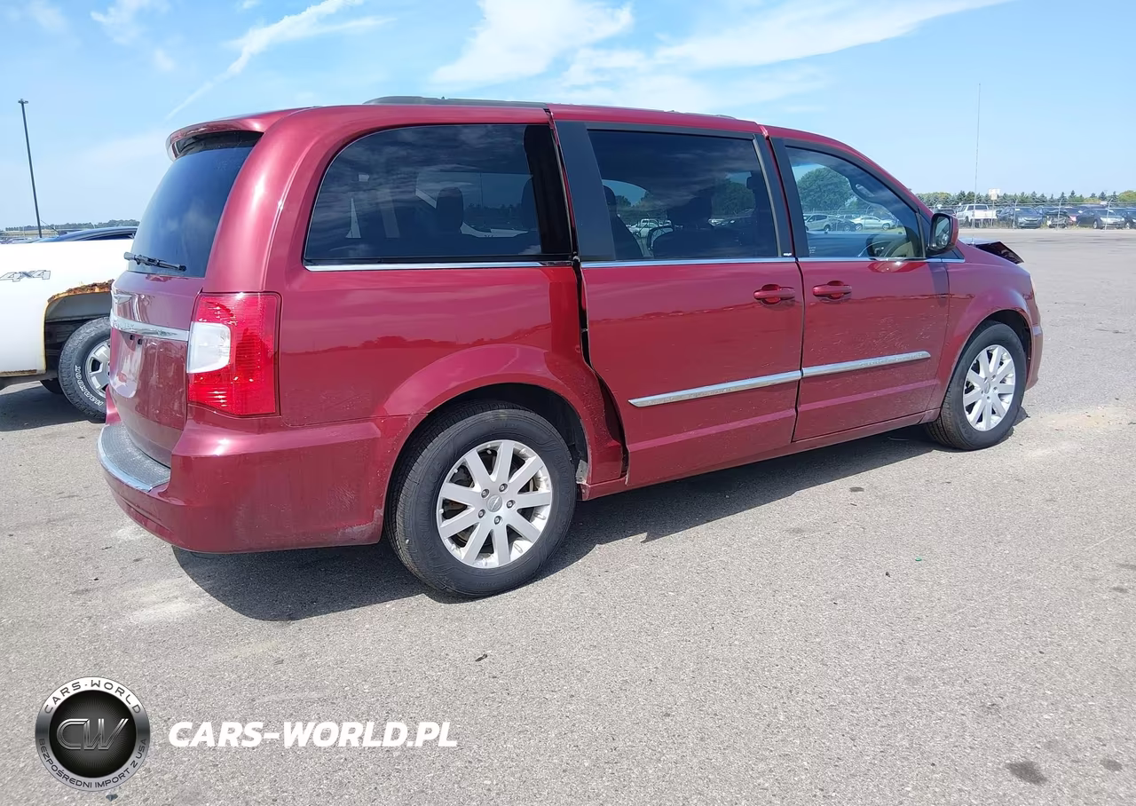 2013 Chrysler Town & Country Touring VIN:2C4RC1BG6DR774571 - 4
