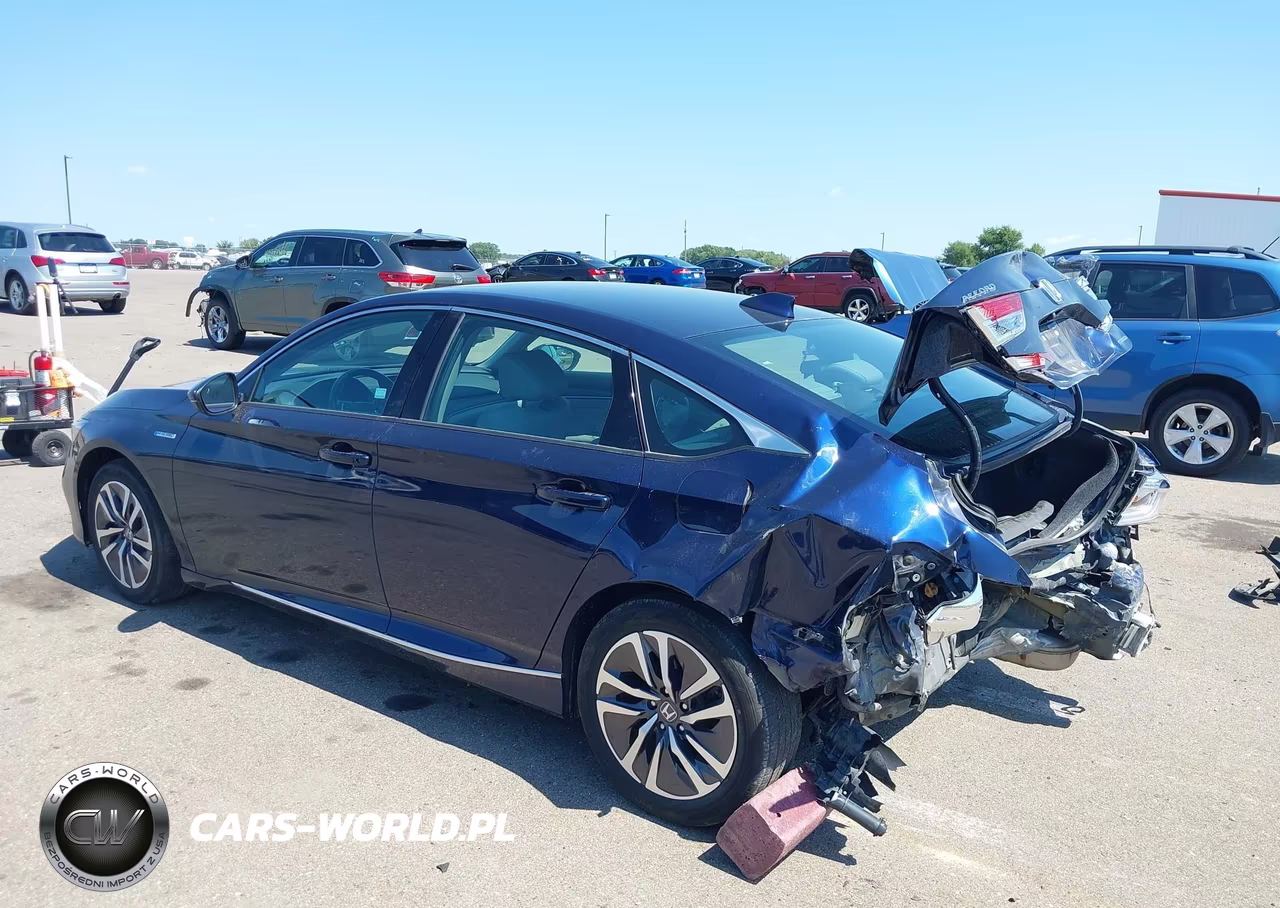 2018 Honda Accord Hybrid Ex-L VIN:1HGCV3F58JA016432 - 3