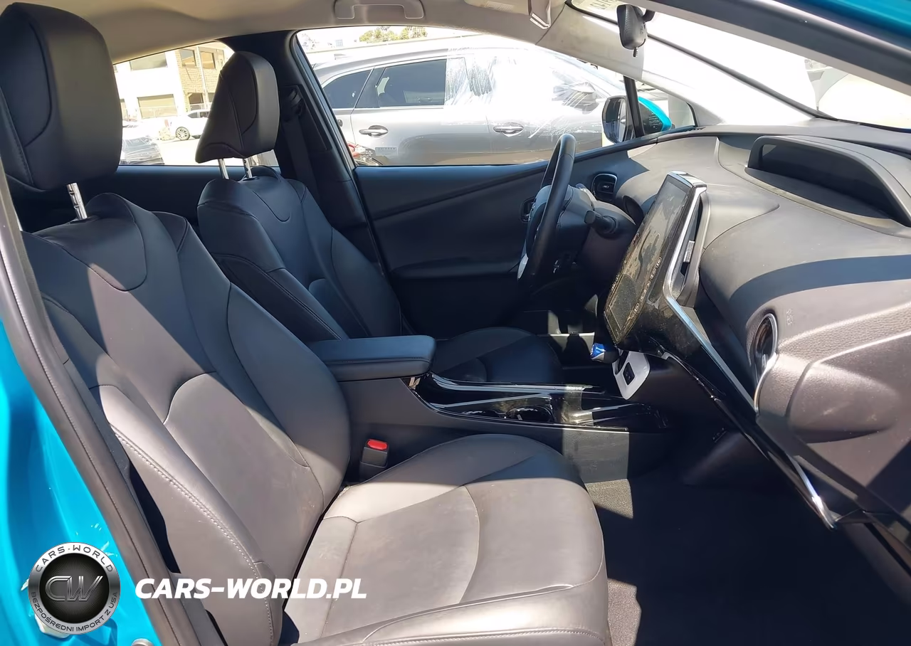 2019 Toyota Prius Prime Premium VIN:JTDKARFP5K3114883 - 5
