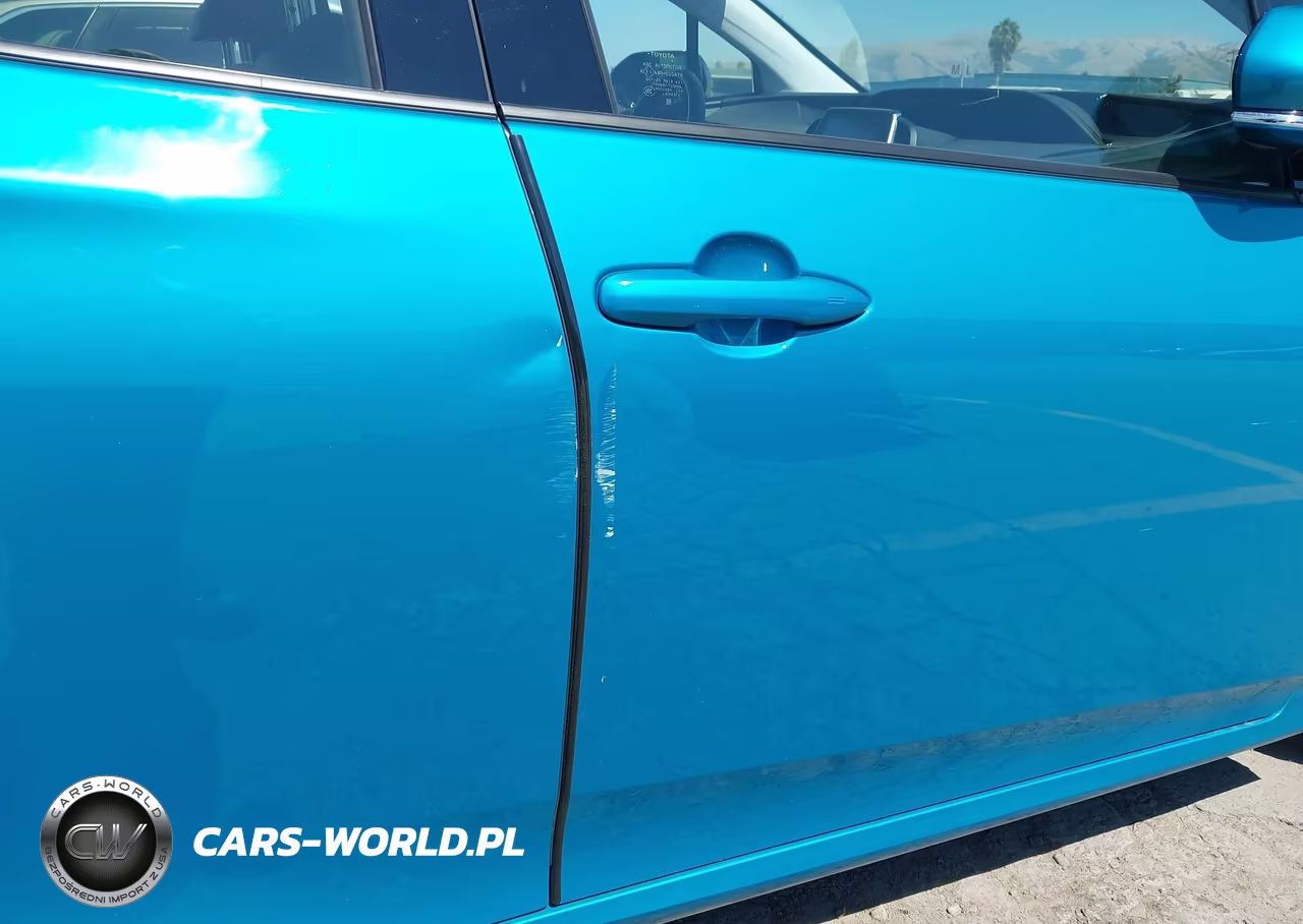2019 Toyota Prius Prime Premium VIN:JTDKARFP5K3114883 - 6