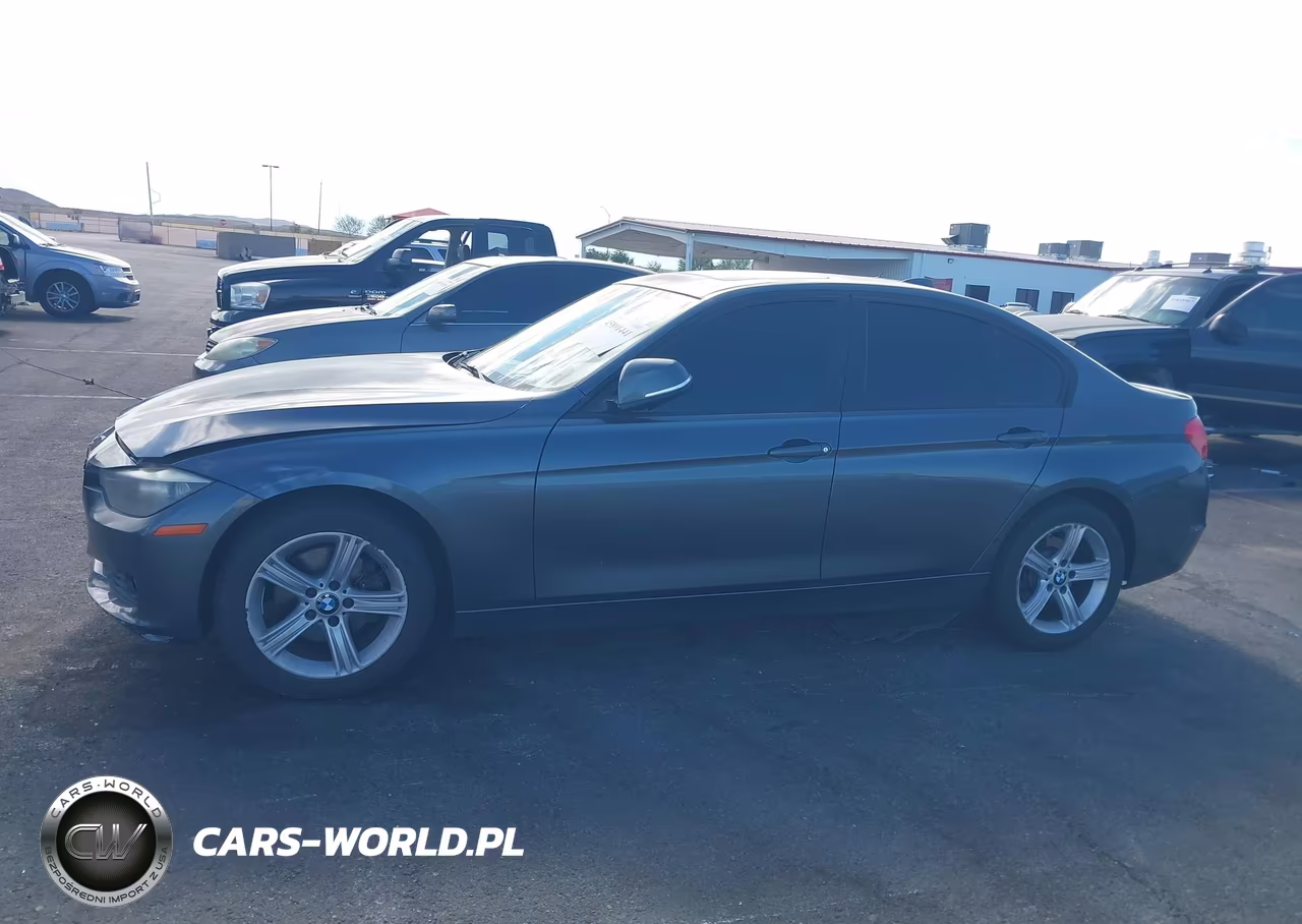 2015 BMW 328I xDrive VIN:WBA3B3G57FNR88641 - 14