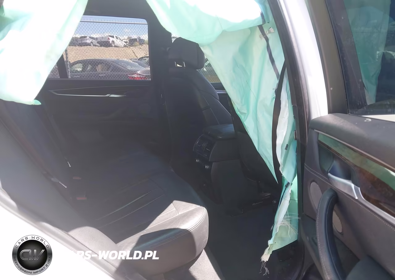 2018 BMW X5 Sdrive35I VIN:5UXKR2C57J0Z15333 - 8