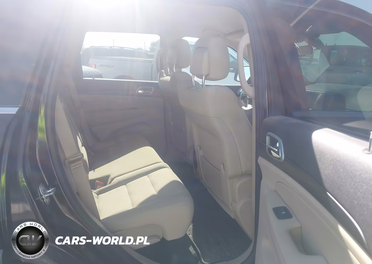 2019 Jeep Grand Cherokee Laredo E 4X4 VIN:1C4RJFAG8KC766112 - 8